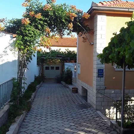 Apartment Dijana أوروبيتش المظهر الخارجي الصورة